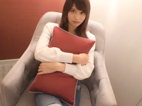 【素人】長身スレンダーモデル体型な20歳美女とねっとりSEX♥おやじのドス黒チンコをブチ込んで騎乗位＆バックでもハメる♥