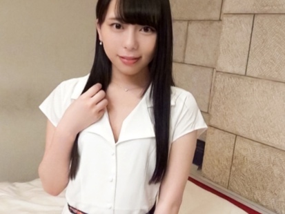 【バック】清楚で美人な女の子がおマンコに挿入され感じまくる！男根でガン突きされイキ乱れちゃう！