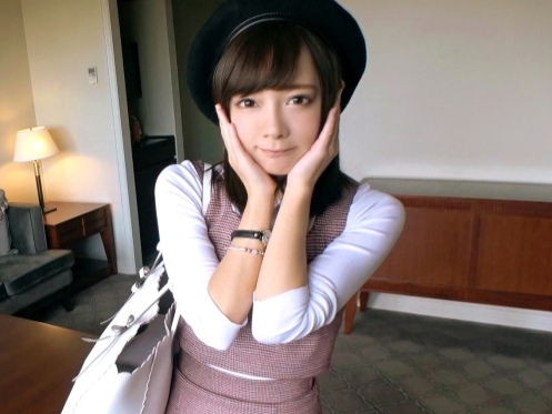 【スレンダー美少女の敏感ボディ】 キュートな彼女の感じるツボを刺激！ 乳首とオマンコを責めてトロトロに♡ 悶える姿がエロかわいい！