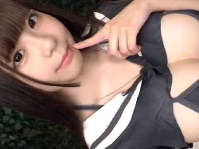【爆乳JDのヤリマン伝説】 むっちりボディの現役女子大生がエロコスで乱れまくり！ 敏感な巨乳を揺らして絶頂しまくる♡