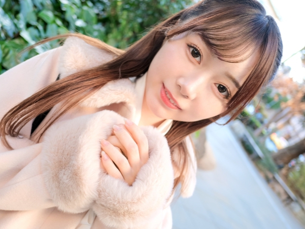 【美少女】ロングヘアーが似合うキュートな美少女が濃密セックス！ビンビンのチンコで膣奥をピストンされ乱れ感じる！