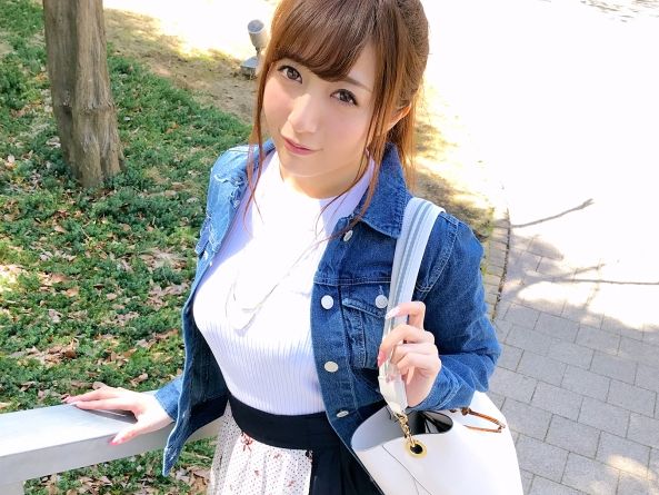 【ほぼ処女のFカップ美少女】初エッチの続きはもっと激しく！ 敏感ボディが快感に目覚めて、エロ可愛く悶えまくり♡ 揉みしだかれて感じるおっぱいがたまらない！
