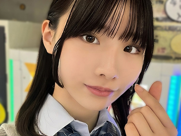 【朝からエロい美少女】『まだ寝てるのに…』寝起きの美少女をフェラや手コキで起こしちゃえ！そのまま生挿入して、寝バックや正常位で何度もイカせまくる！♡