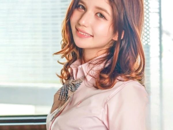 【素人】『ちんちん美味しいっ…♡』ハーフ巨乳美女のフェラチオご奉仕…メス穴に生ハメして突きまくるセックス…
