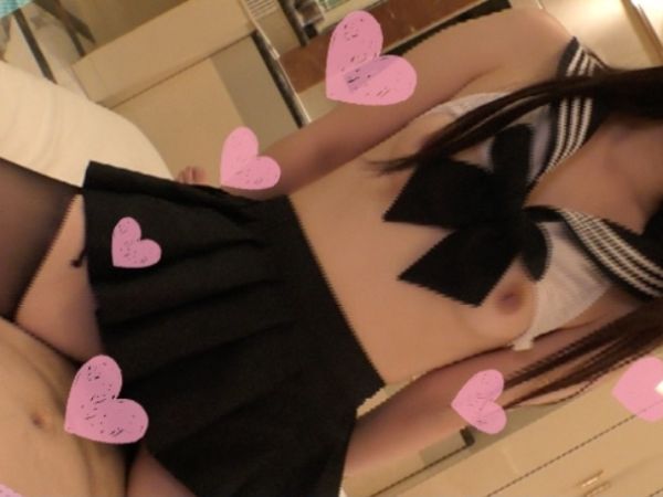 【セーラーコスでハメ撮り】『恥ずかしい…』色白スレンダーな美少女JD、セーラービキニに黒パンストでエッチな変身！ピチピチお肌が眩しい…ッ！カメラ目線で感じまくる姿がたまらない♡