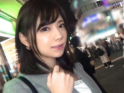 【ドM女子のハードプレイ】『もっと激しく…』イラマチオ＆スパンキングが大好きな素人女子！デカチンで喉奥＆マンコの奥までガンガン突かれて悶絶！ハードなSEXで感じまくるドM女子のエロさに圧倒！！♡