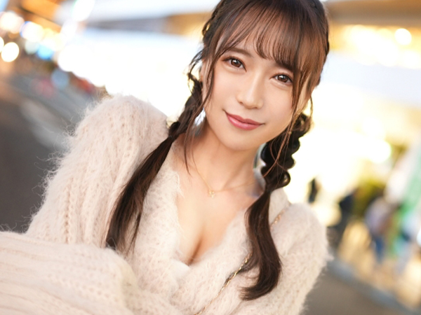 【色白スレンダー美女の誘惑】細身で美乳なお姉さんが、ねっとり乳首責め＆チンポご奉仕！騎乗位で激しく腰振り、奥まで咥え込むエロさに悶絶！♡