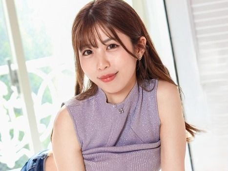 【若妻の危険なバイト】『旦那に内緒で…』プレゼント代欲しさに側位ピストンで悶絶！声を押し殺しながらも快感に溺れる若妻の淫らな姿♡