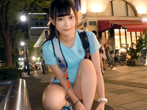 【スポーツ美少女の秘密】『やだ…止めて…』汗に濡れた制服の下は超敏感ボディ！手マンで奥までかき回され、我慢できずに大噴射！キュートな顔してエッチな反応がたまらない！♡