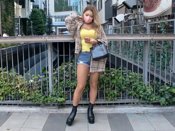 【黒ギャルの極上ボディに激突！】鬼ピストンでポルチオ直撃♡アヘ顔痙攣絶頂のガチSEX！激しすぎる腰使いで男も女も本気でイキまくるエロすぎる夜！！