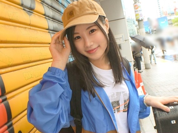 【女子大生ナンパ】『ギターより気持ちいい…♡』弾き語り女子が即ハメで大胆変身！極小マンコに連続ピストンで喘ぎまくり！音楽よりセックスに夢中になっちゃう敏感ボディがエロすぎる！！