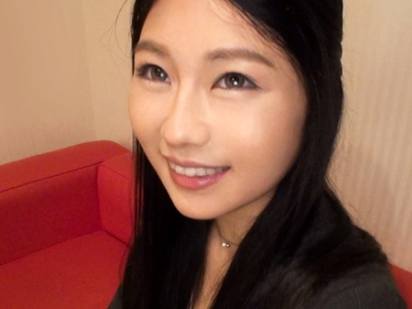 【黒髪OLの秘密の性活】真面目そうな美人OLが、激しすぎるピストンでエビ反り絶頂！仕事では見せない、エロすぎる本性をさらけ出す♡