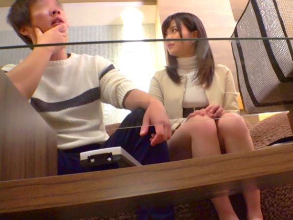 【中出し美少女】「このままナマでいいですよ♡」魅惑の誘惑に耐えきれずそのまま出しちゃう！子宮にぶち撒け！